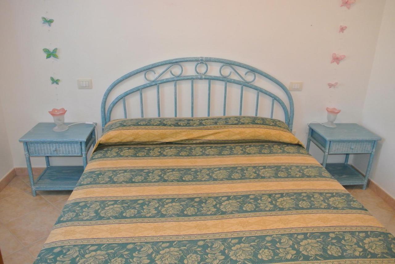 Case Vacanza Fenicotteri San Teodoro  Oda fotoğraf